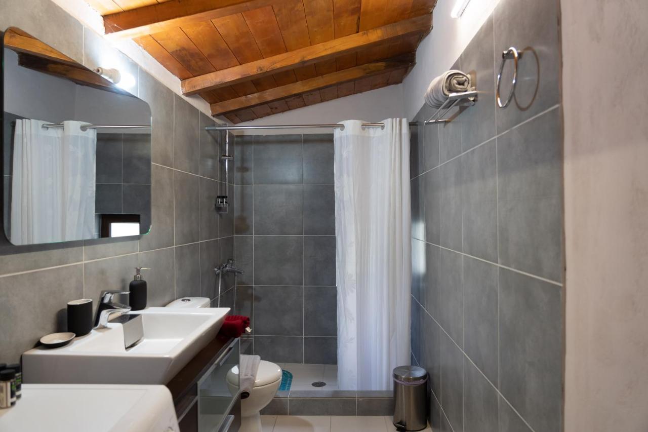 Malevi Villa *