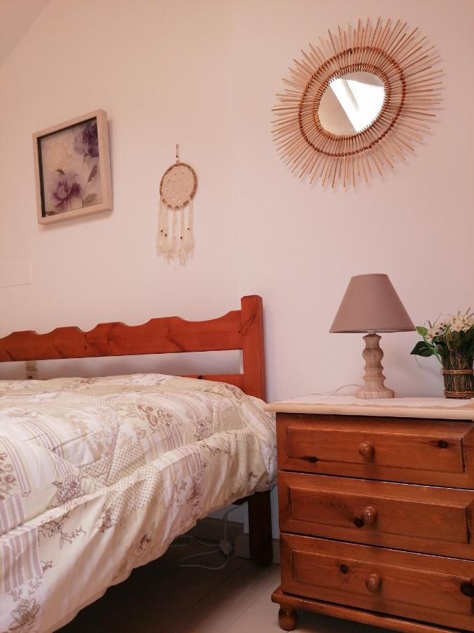 Theos Apartment