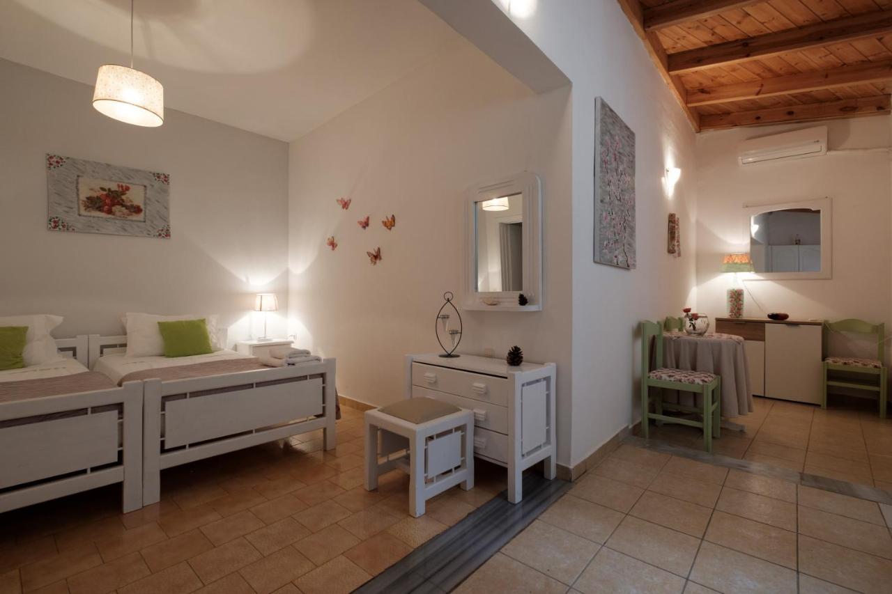 Eftyxia Country house *