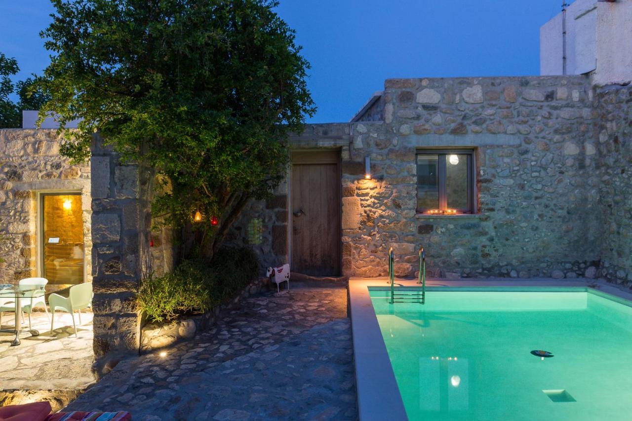 Muazzo Creta Stone House, Nature Escape With Pool, By Thinkvilla Villa *