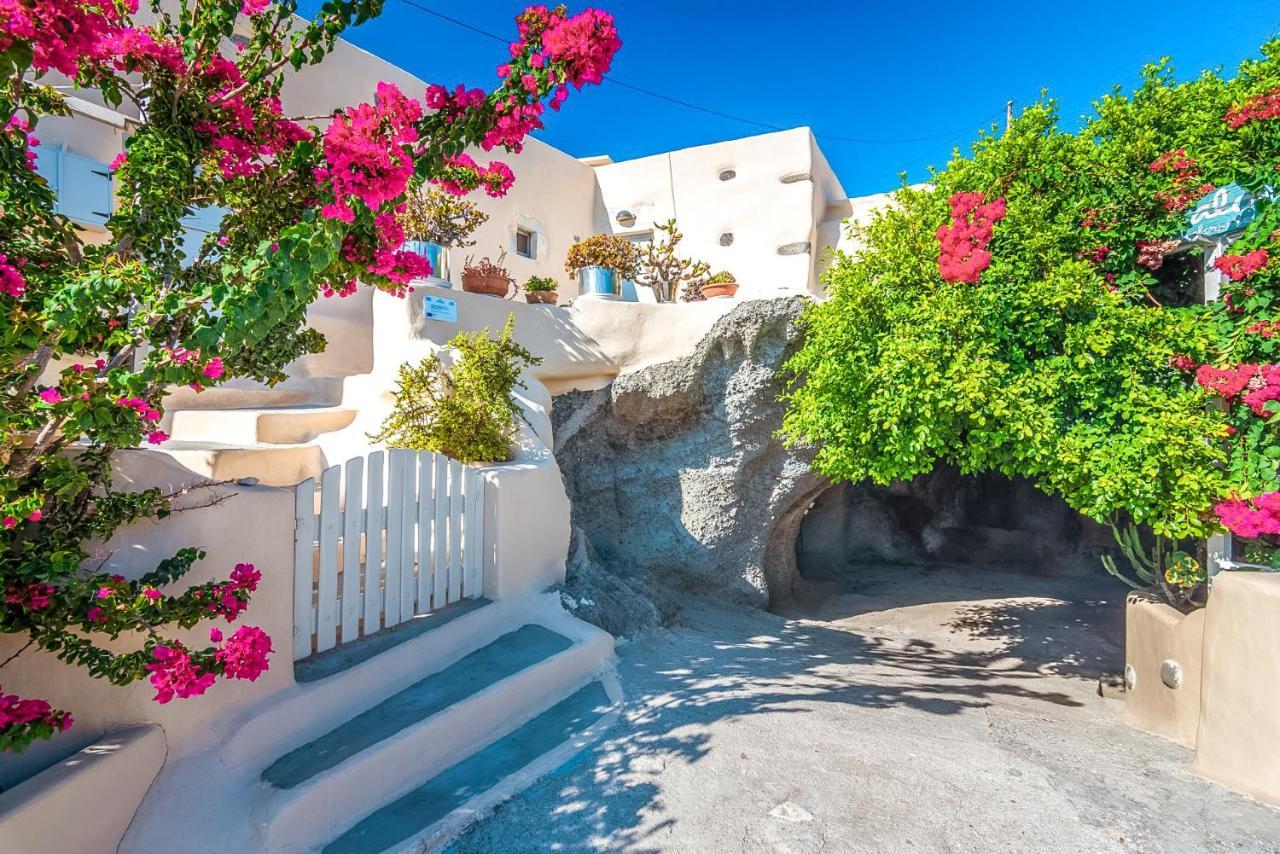 Aloni Cave House Villa