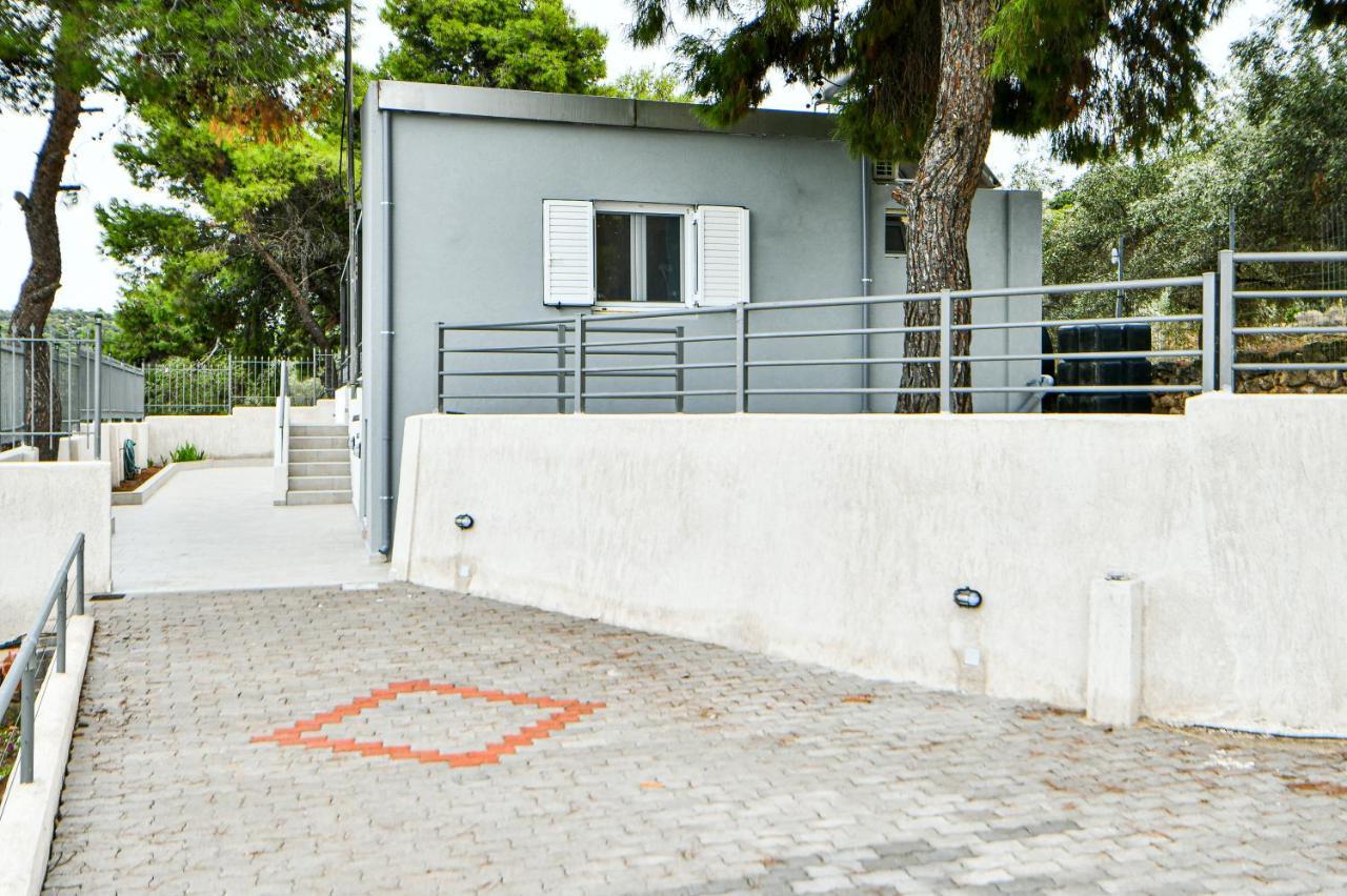 Apartment Koukounari Luxury