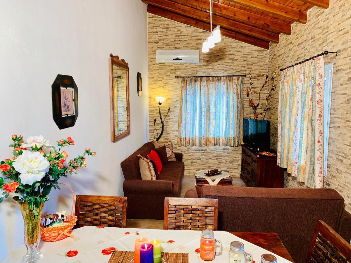 Ermones Amber Villa *