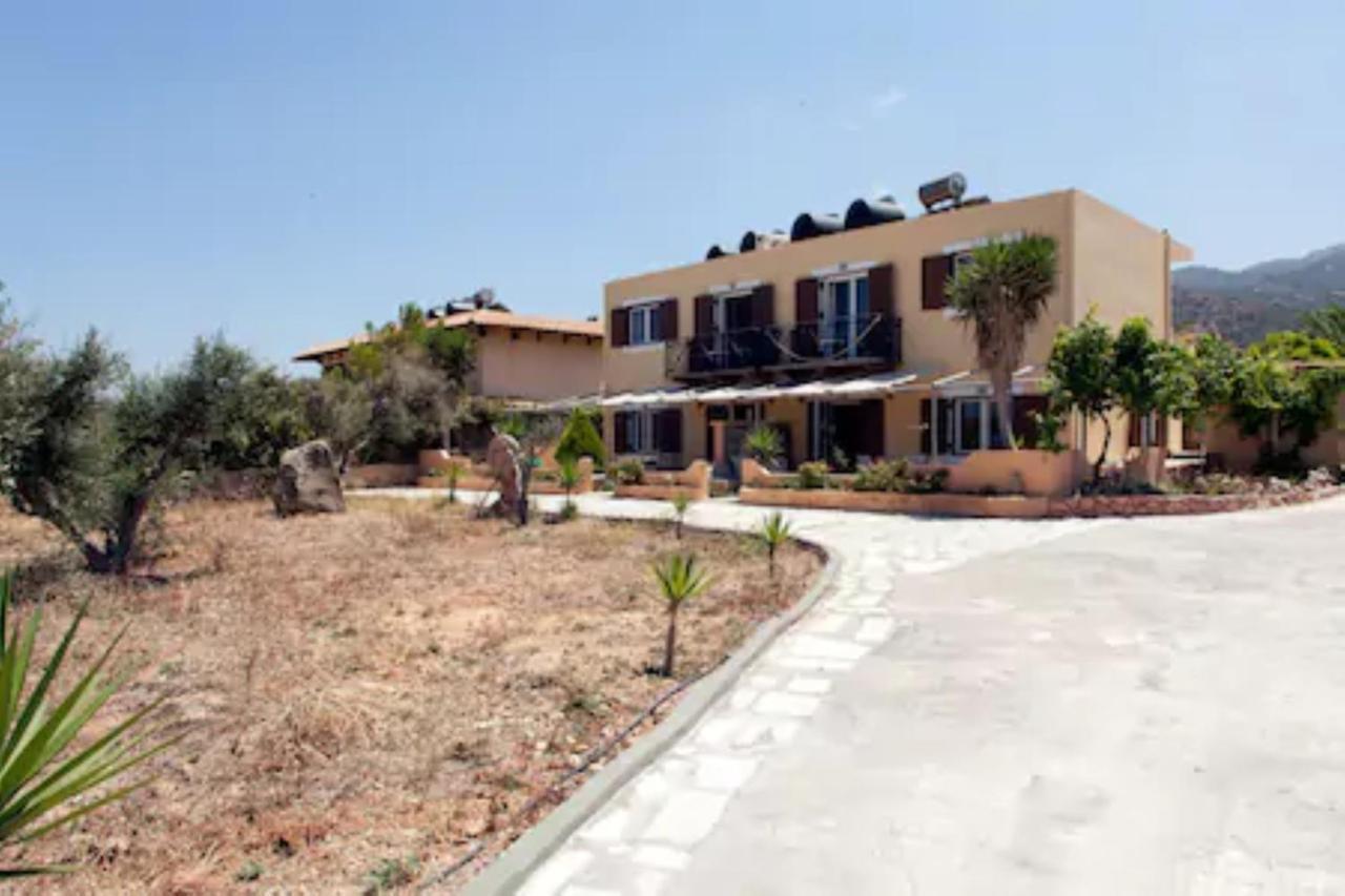 Makis Sitia (Crete)