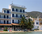 Aris Hotel 3*