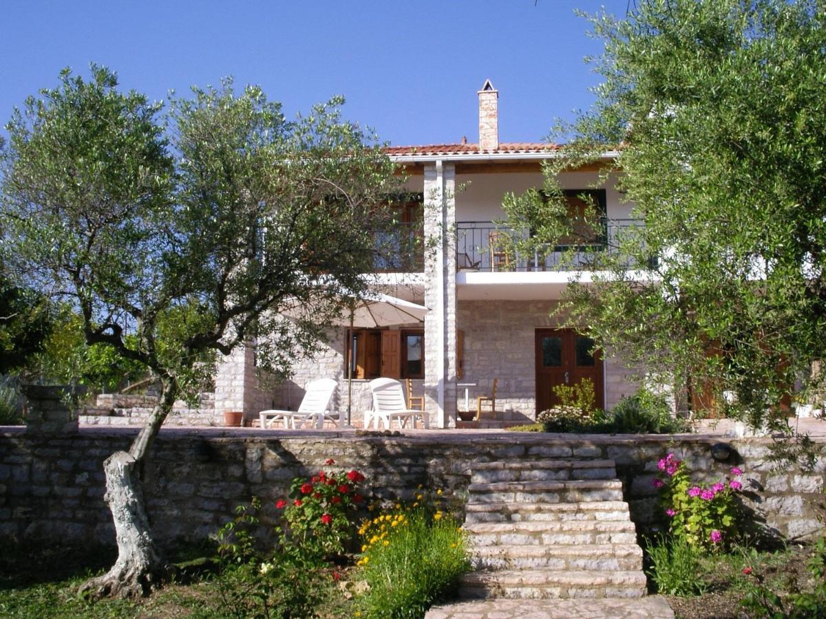 Ionianeon Agios Ilias (Elis)