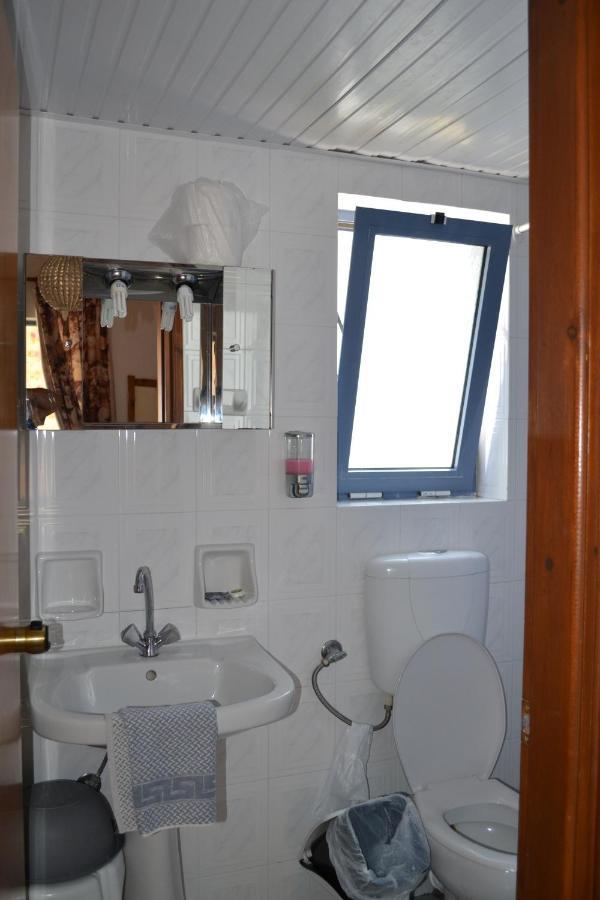 Adamas Aparthotel *