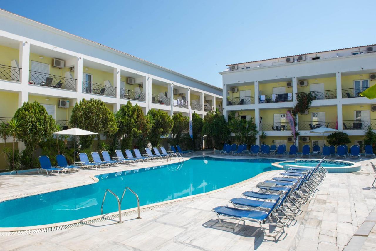 Hotel Mojo Laganas