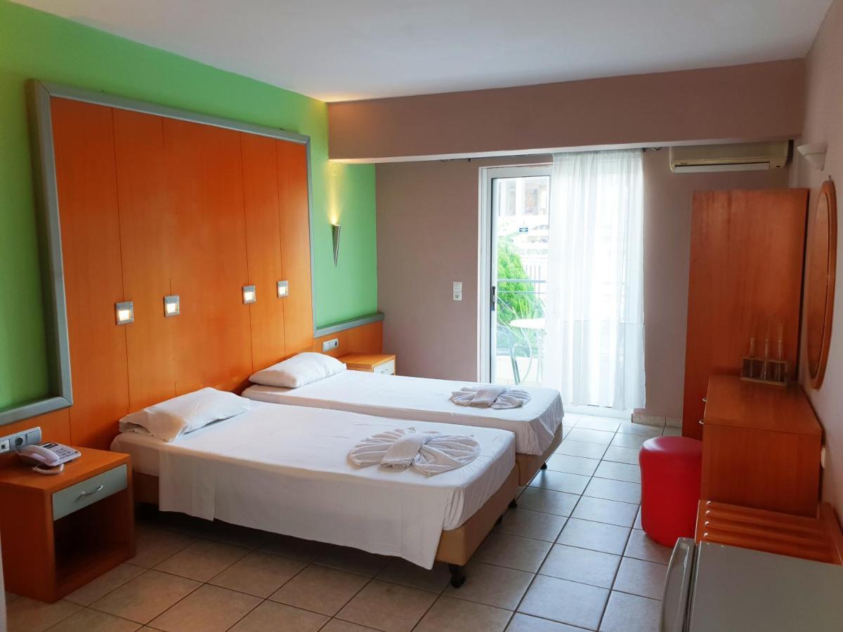 Hotel Mojo Laganas