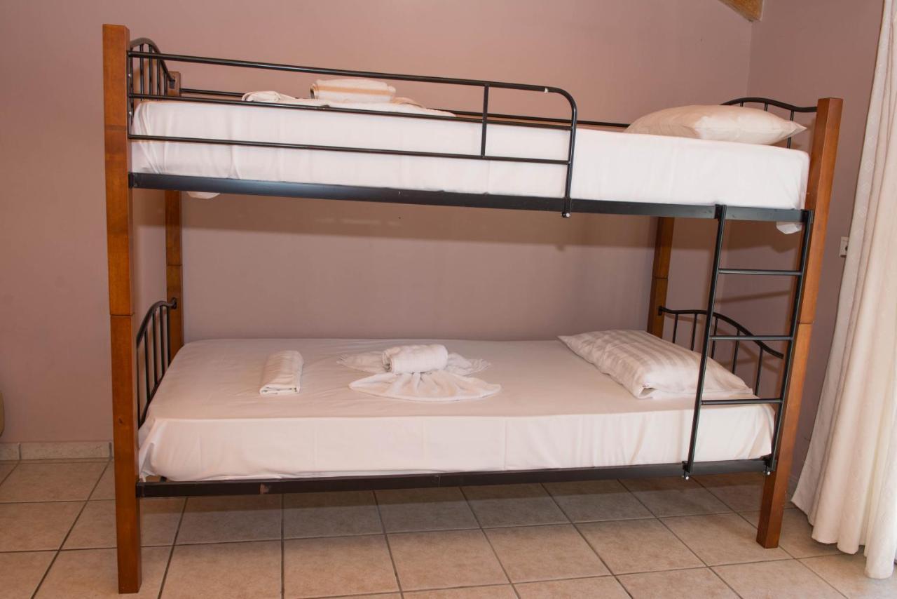 Hotel Mojo Laganas