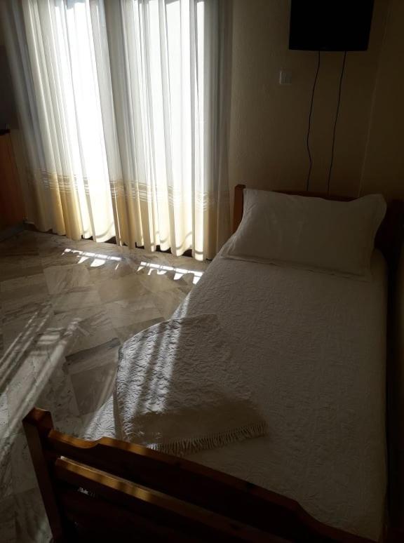 Guest house Eleon 1