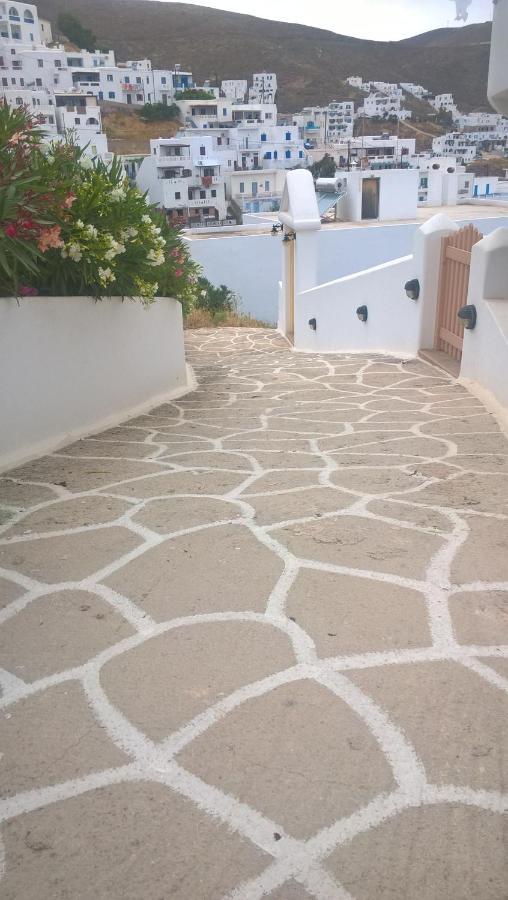 Apartment Gyrouli 1 *