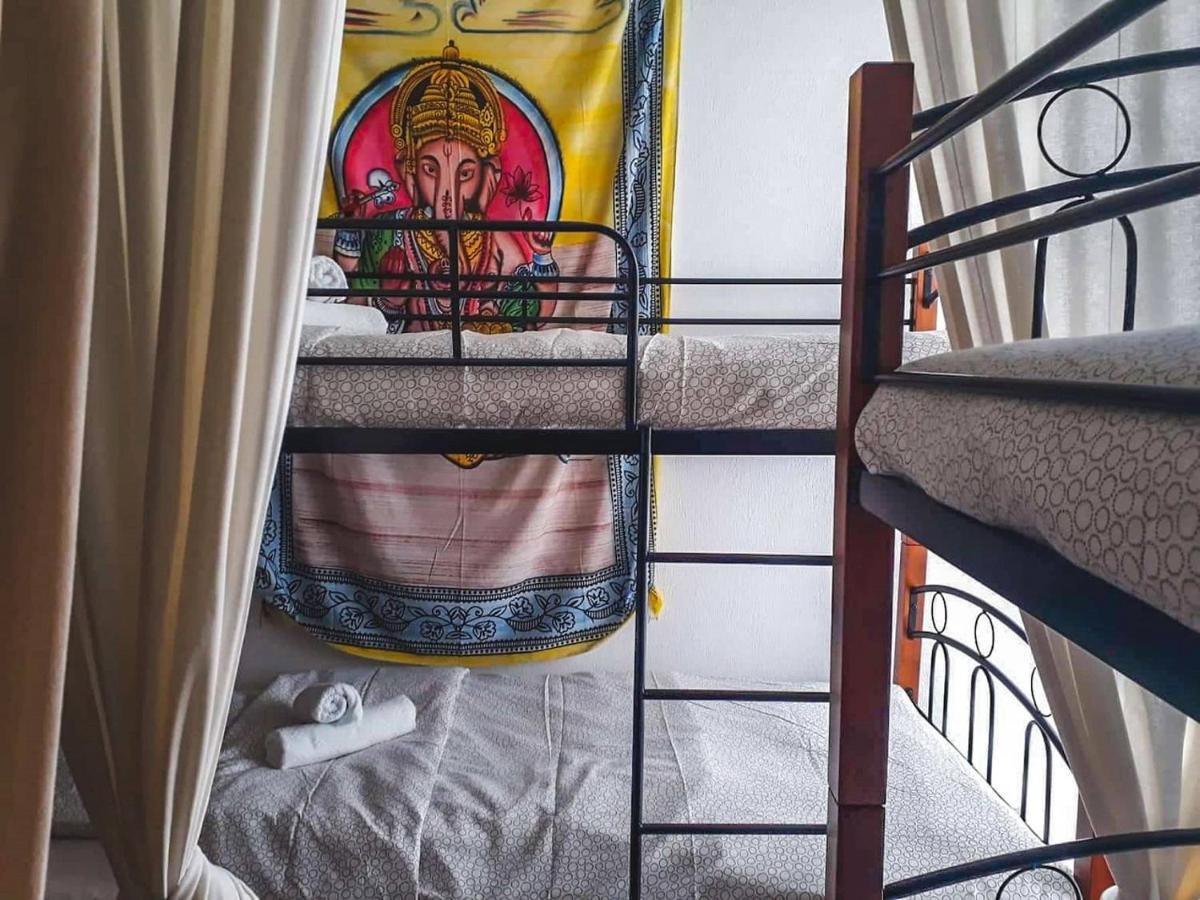 Homestay Urban Yoga House & Retreat *
