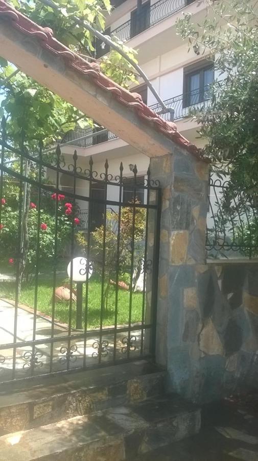 Guest house Eleon 1 *