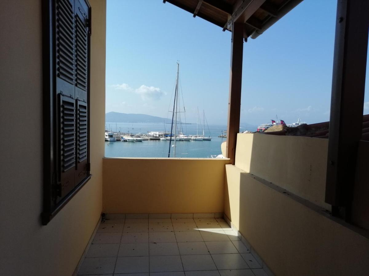 Port 2-διαμέρισμα στο λιμάνι της αίγινας 2 Aegina