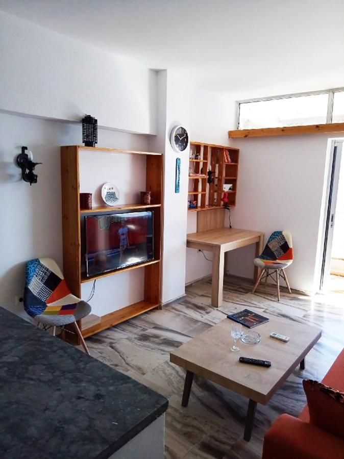 Atlas With Private And Seaview Loutraki (Corinthia)