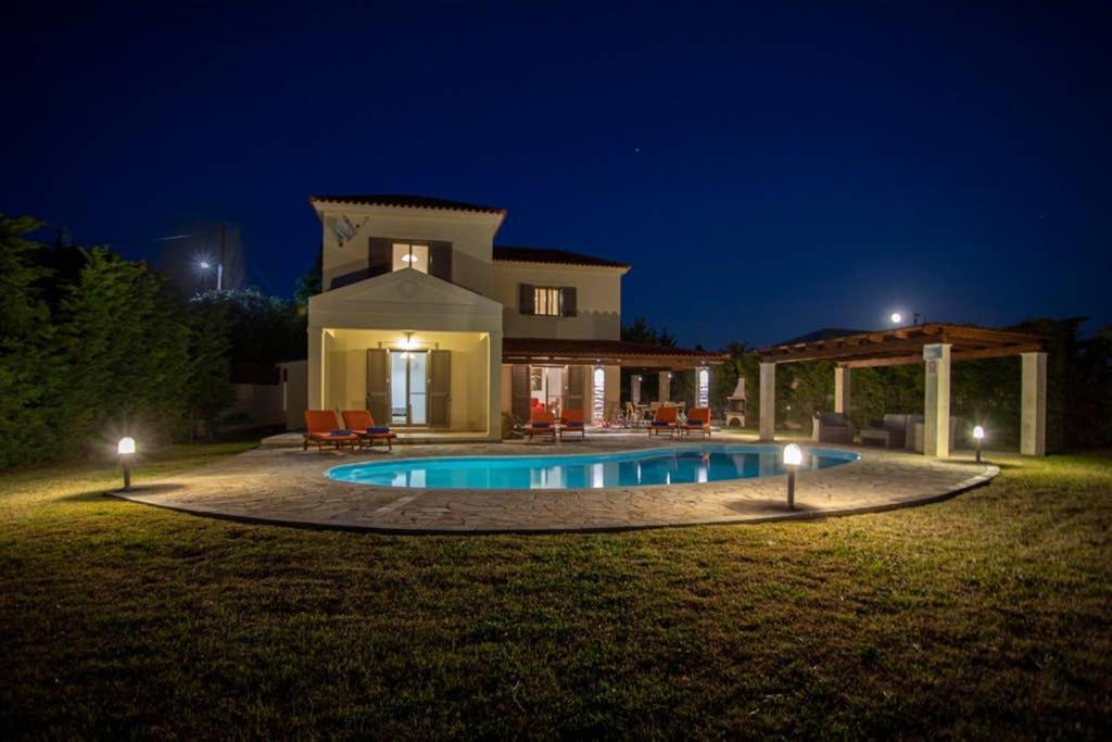 Helios Villa