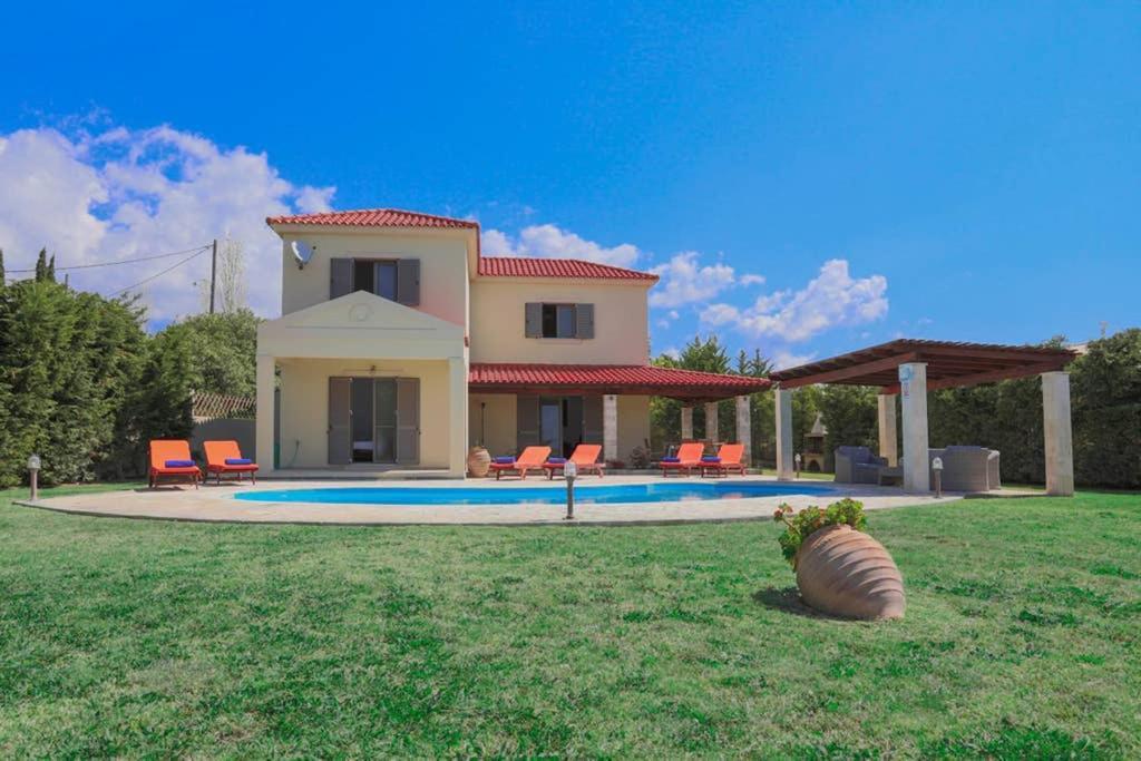 Helios Villa *
