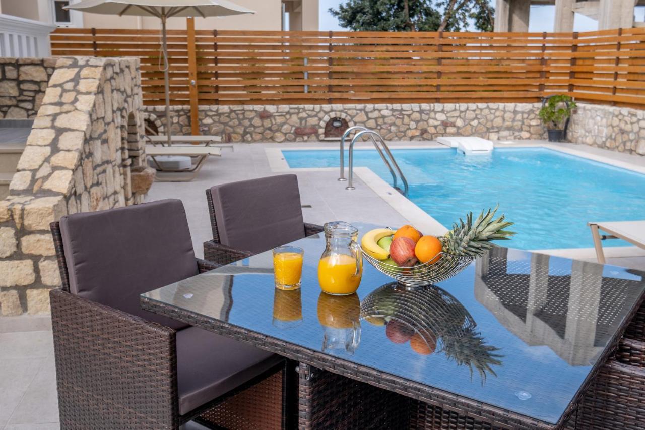 Oasis Twin I * Prinos (Crete)