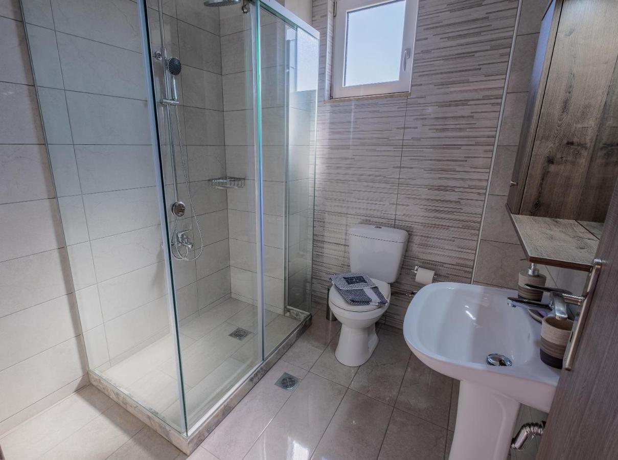 Villa Oasis Twin I Prinos (Crete)