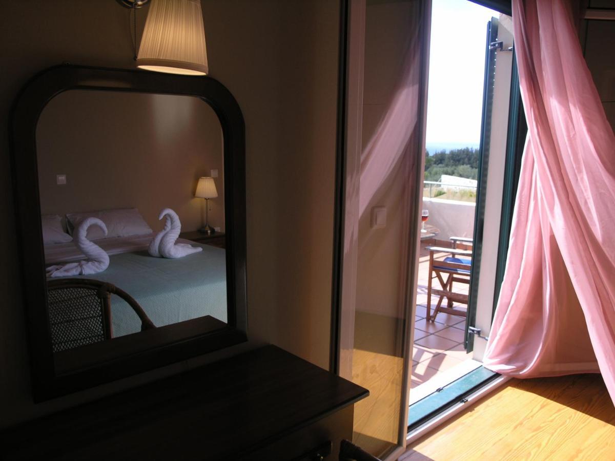 Vista Villa *
