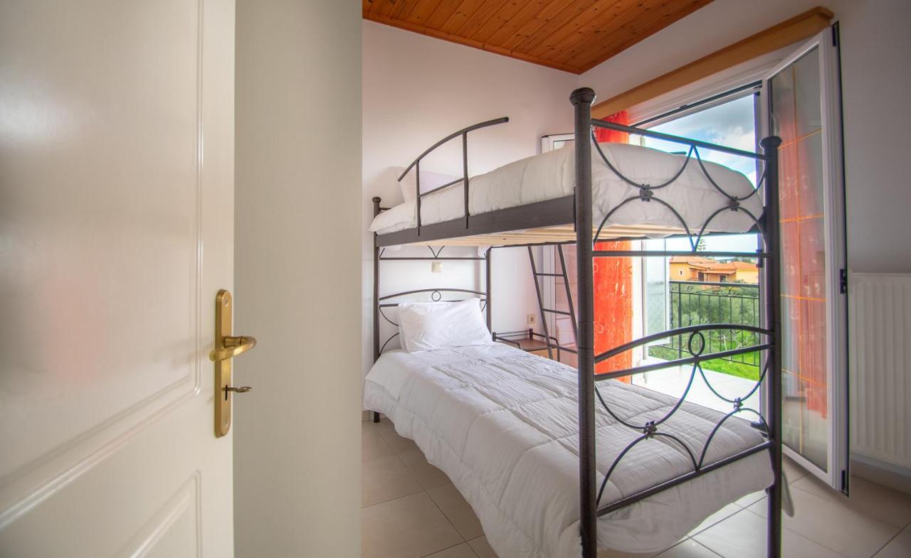 Family Private Homes & Sea View Apartment Lithakia (Zakynthos)