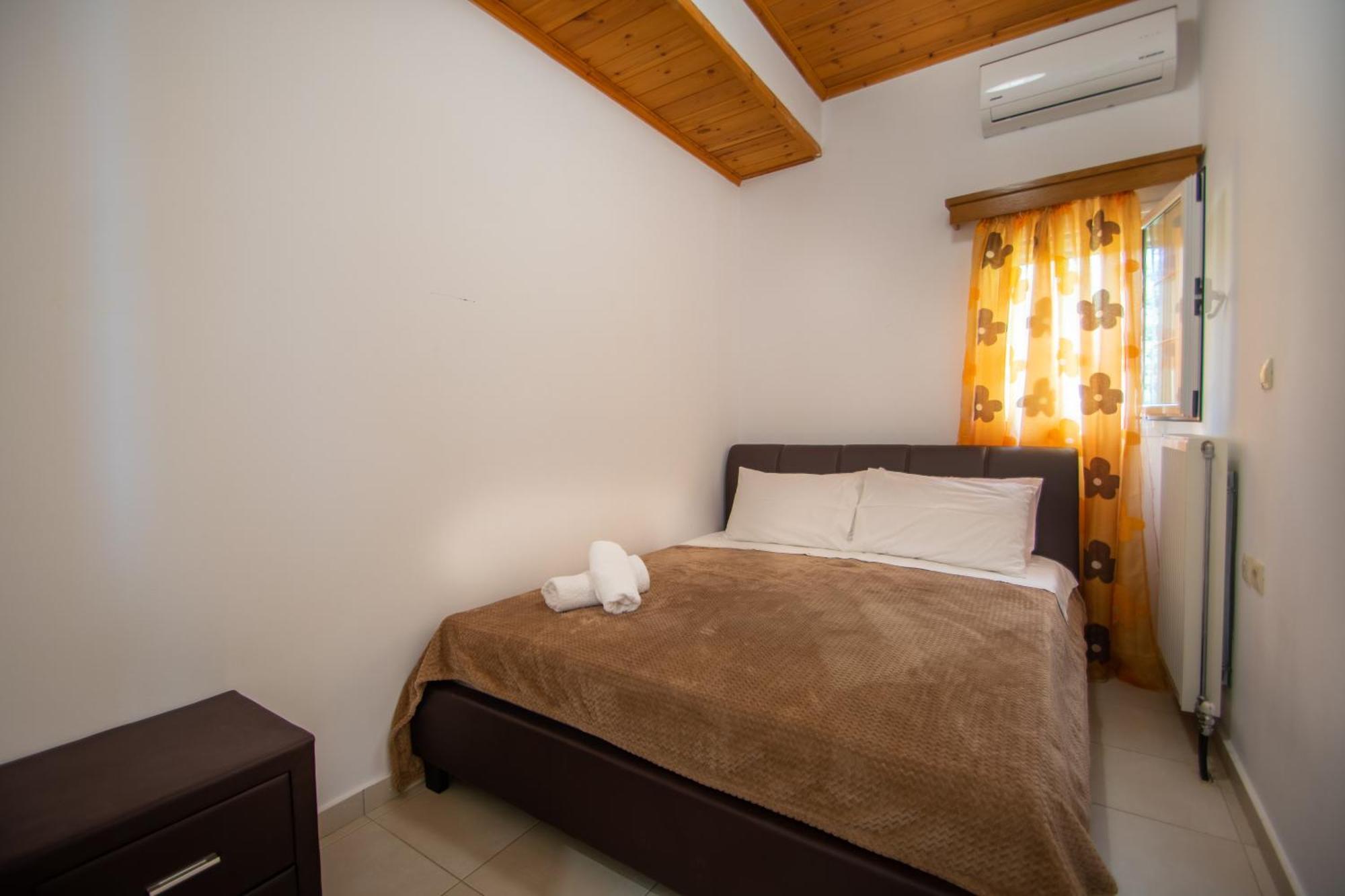Family Private Homes & Sea View *