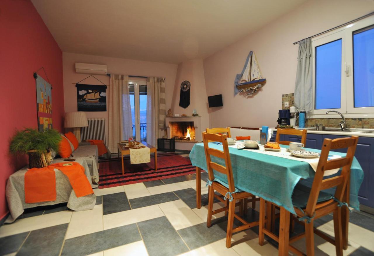 Maistros Studios Apartment Galaxidi