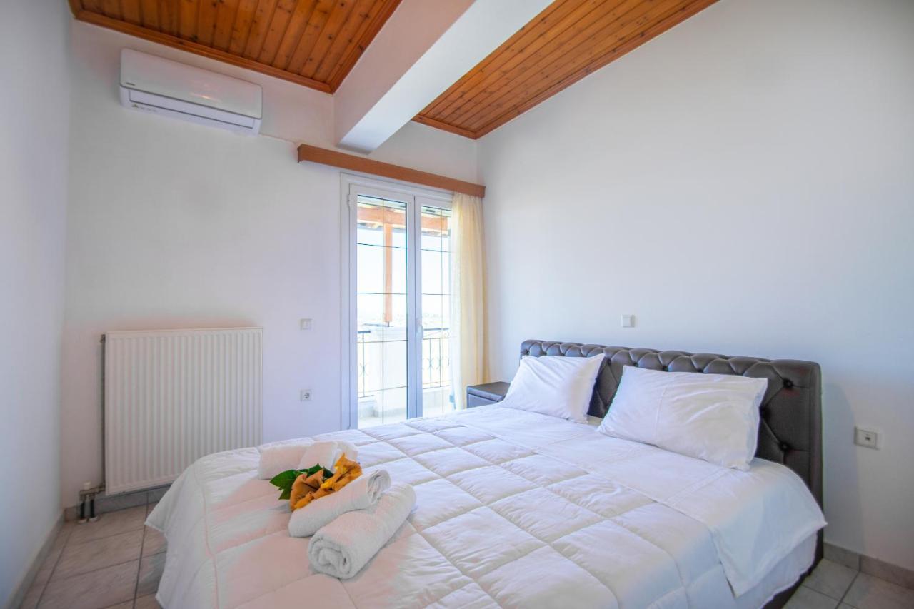 Family Private Homes & Sea View Apartment *