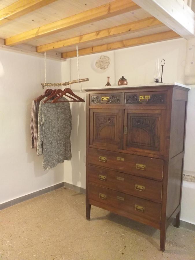 Imellos Apartment *