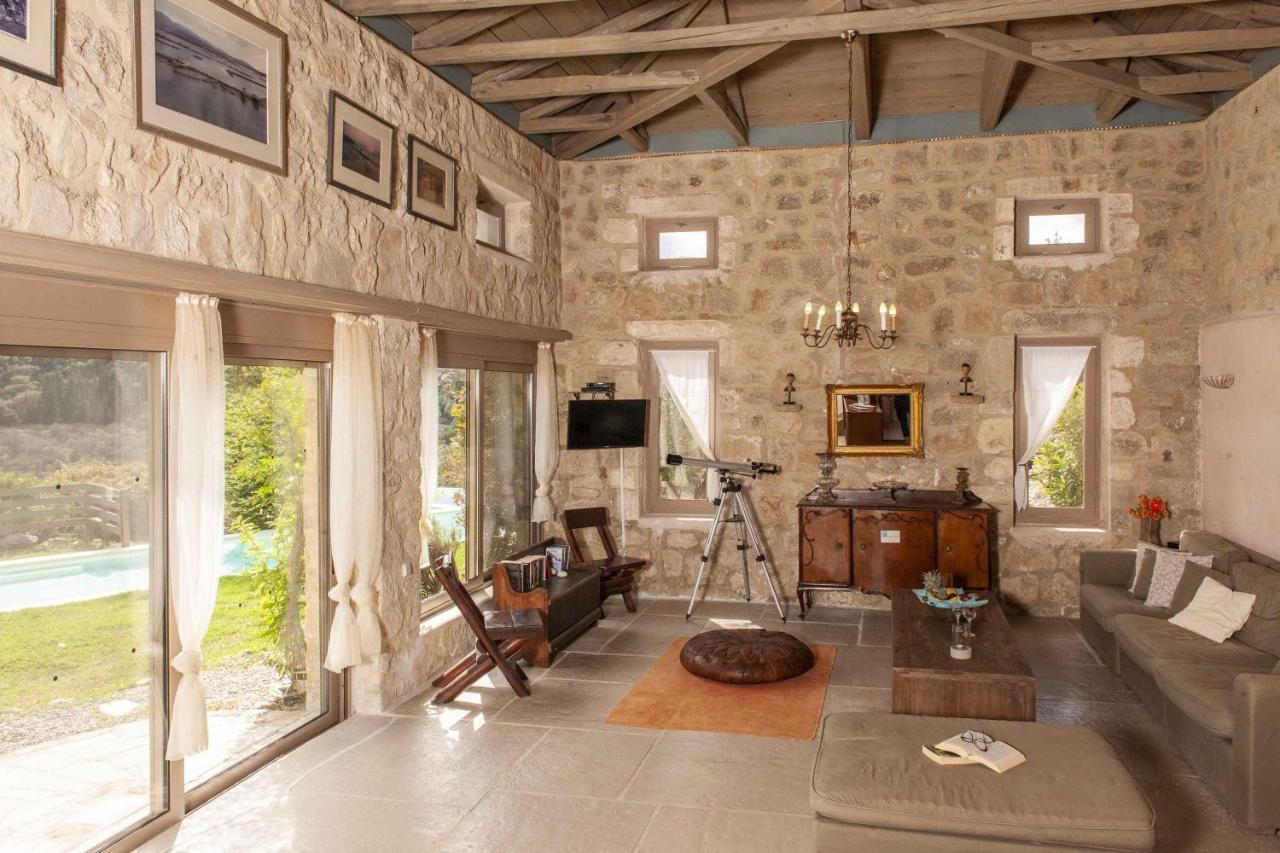 Villa Mounty Island Villas-nefeli *