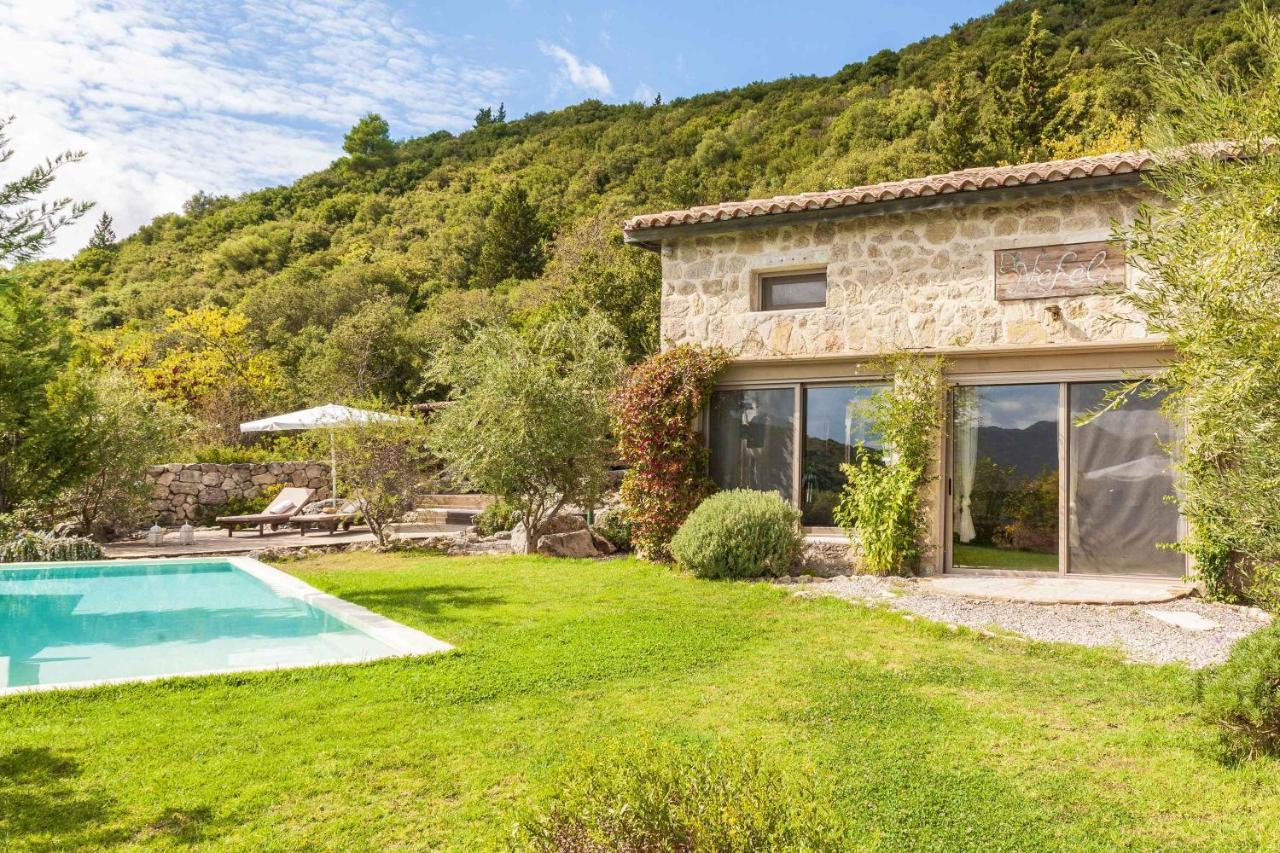 Mounty Island Villas-nefeli * Lazarata
