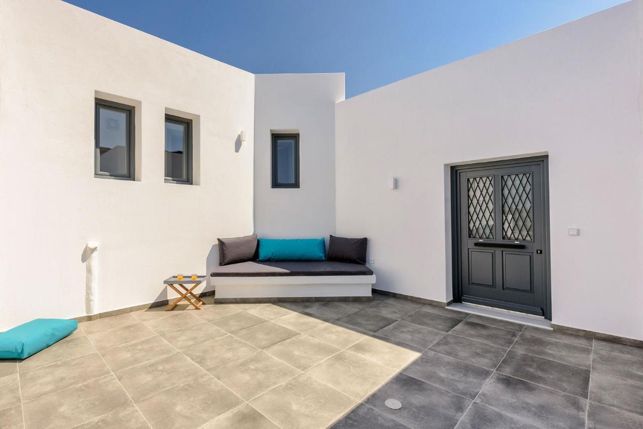 Paros Blue Senses