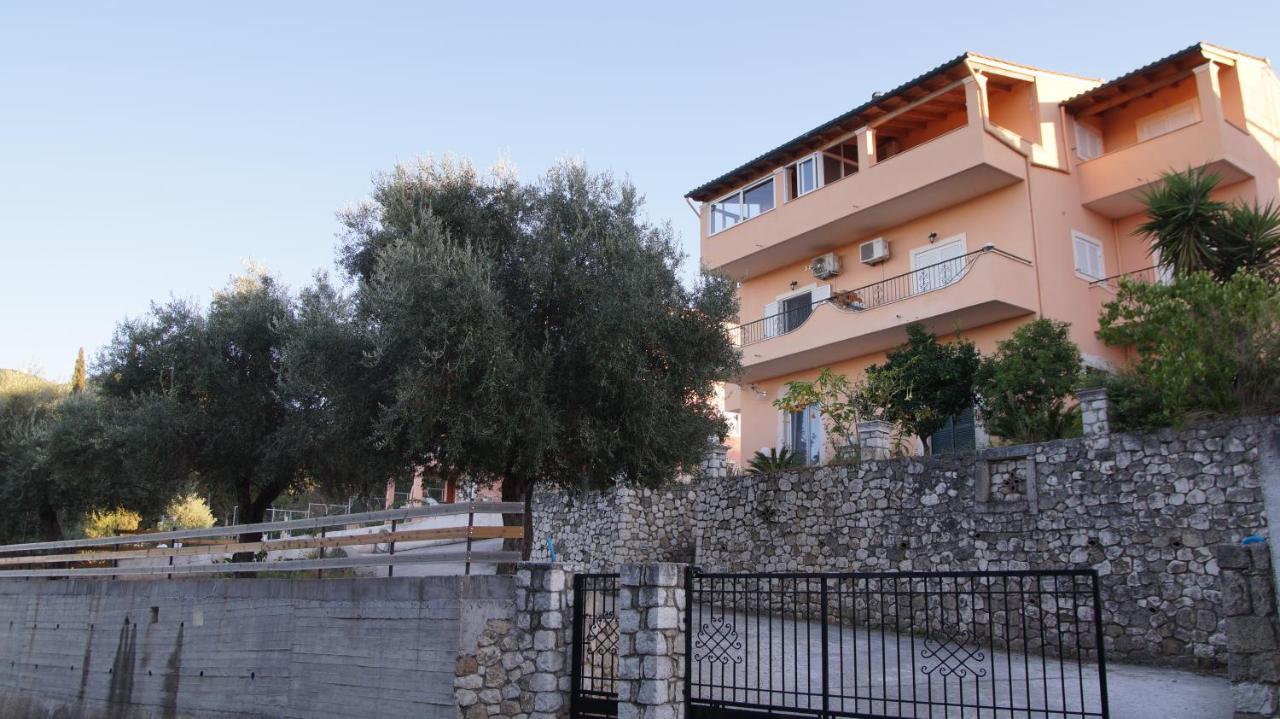 Corfu Quality Suite, Tranquility, Mountain & Sea Views Agios Gordios (Corfu)