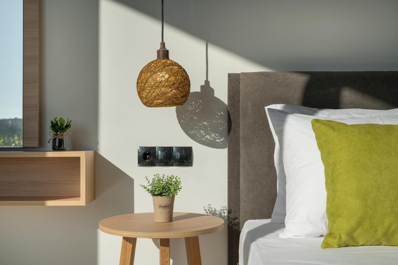 Aegean Breeze Luxury Next To The Sea Aparthotel *
