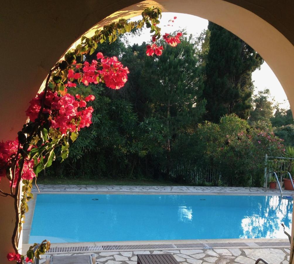 Gastouri Pascalia With Heated Pool In October And Views Achilleion