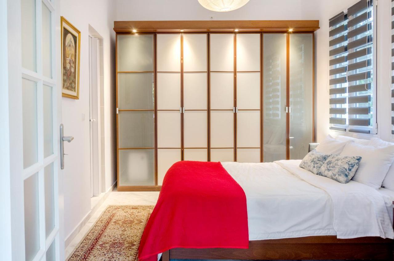 Garden House Palaio Faliro Athens