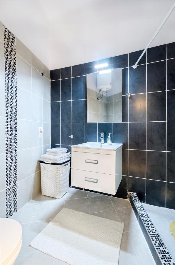 Garden House Palaio Faliro Apartment
