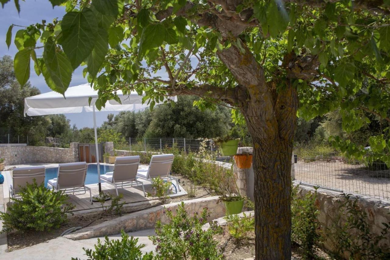 Villa Dell Mar Stone House *