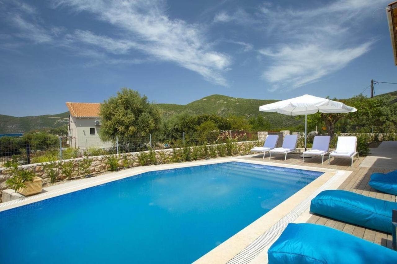 Dell Mar Stone House *
