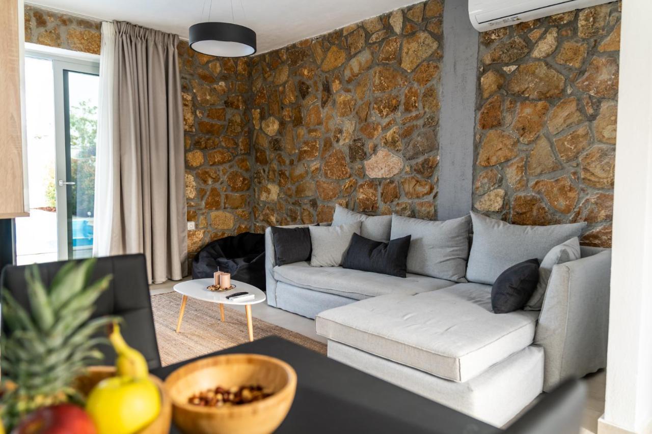Achinos Luxury Accomodation- Chalkidiki Villa *