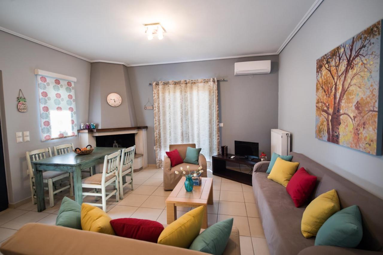 Holiday home Kris&strato's *