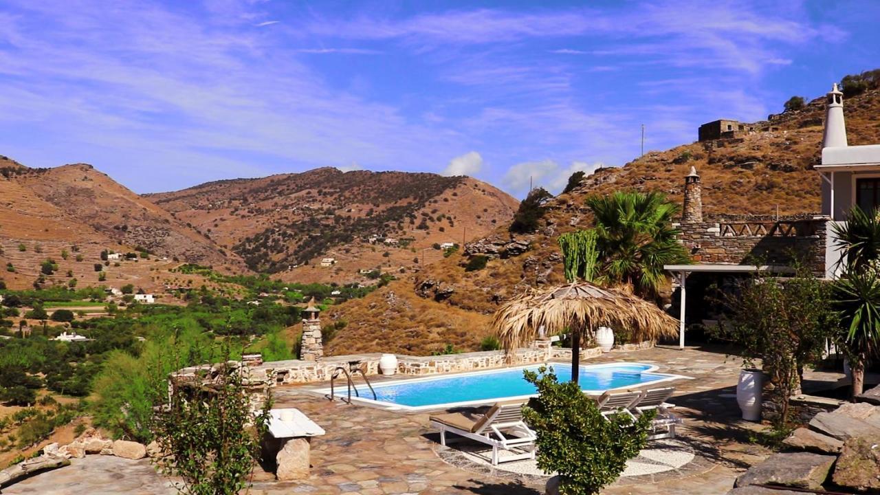 Sun House Villa *