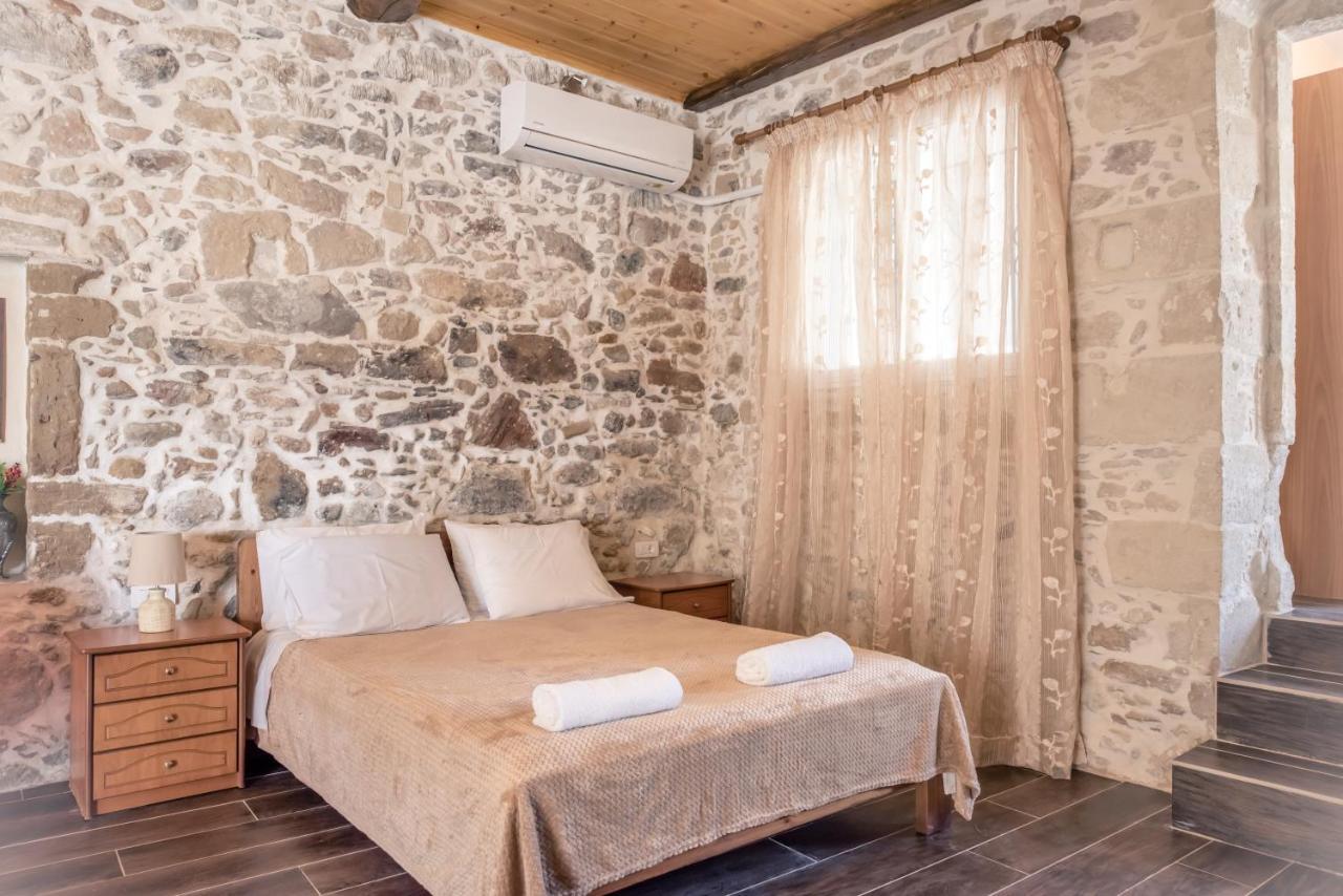 Holiday home The Stone House Of Iakovos *