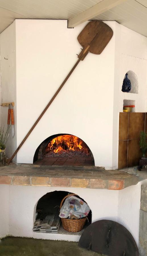 Elia's House Traditional & Cozy By 8essentially *