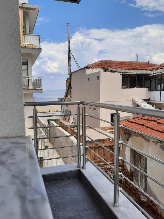 Apartment By The Sea