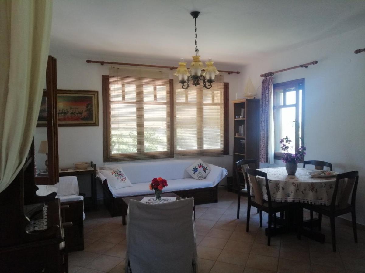 Hristos House * Toroni