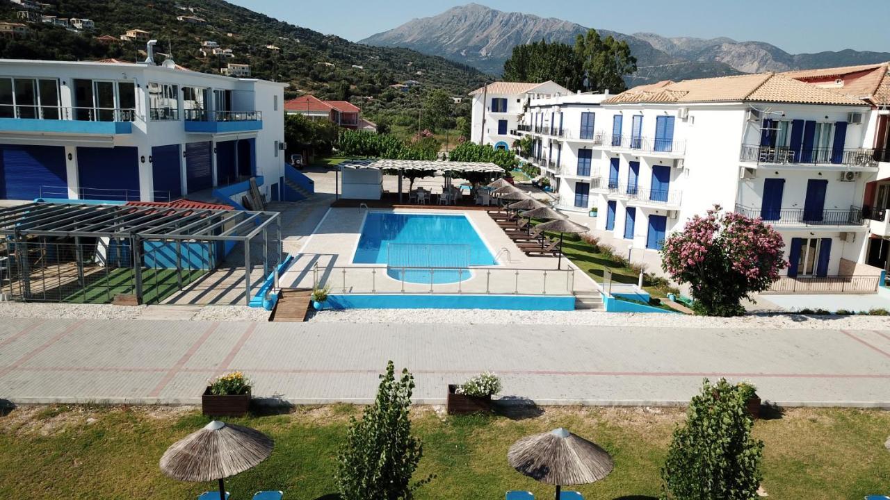 Surf 2* Vasiliki (Lefkada)