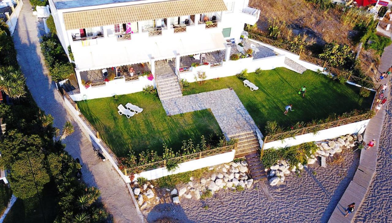 Aparthotel Nereides