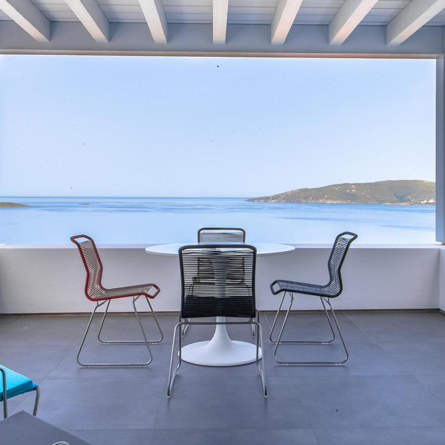Villa Blue Frames Summer House *